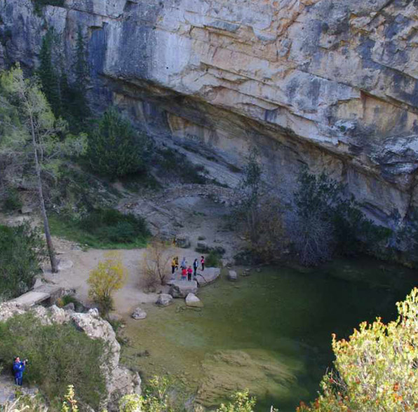 Los 5 lugares con agua de Alicante Interior para ir ya mismo